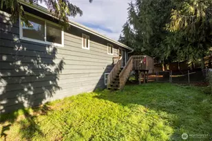 27017 Tamsen Ave NW, Poulsbo, WA 98370 - Photo 30