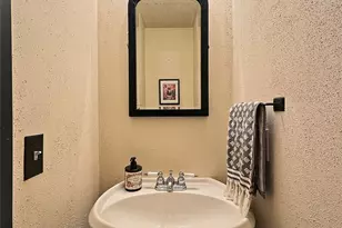 2575 Hillis Dr, Langley, WA 98260 - Photo 14