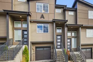 1325 Seattle Hill Rd, Bothell, WA 98012 - Photo 2