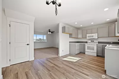 653 E Franklin Street, Connell, WA 99326 - Photo 6
