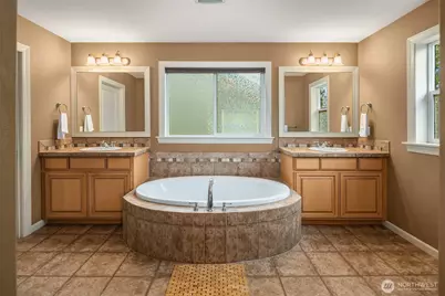 12902 194th Avenue Ct E, Bonney Lake, WA 98391 - Photo 20