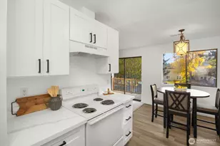 7328 NE 142nd Pl, Kirkland, WA 98034 - Photo 6