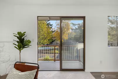 7328 NE 142nd Place #5D, Kirkland, WA 98034 - Photo 18