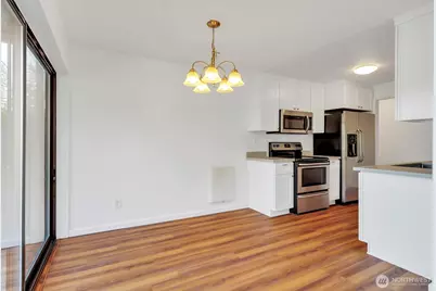 19414 Aurora Avenue N #107, Shoreline, WA 98133 - Photo 20