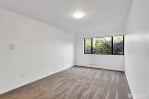 19414 Aurora Ave N, Shoreline, WA 98133 - Photo 26