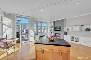 303 E Pike St, Seattle, WA 98122 - Photo 14