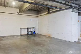 530 W Olympic Pl, Seattle, WA 98119 - Photo 28