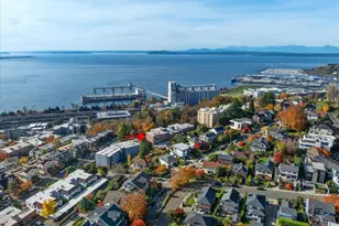 530 W Olympic Pl, Seattle, WA 98119 - Photo 22