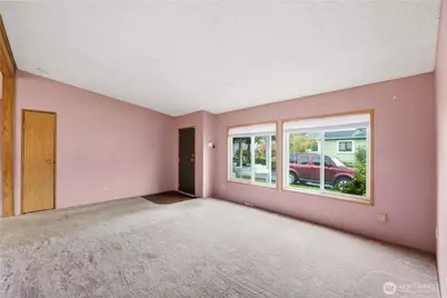 8212 8th Avenue Ct E #1, Tacoma, WA 98404 - Photo 6