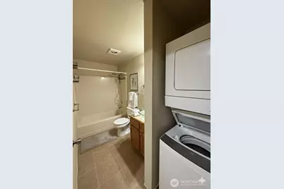 14344 N Stone Avenue #32, Seattle, WA 98133 - Photo 6