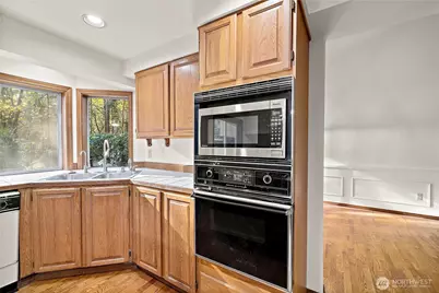 18721 NE 133rd Street, Woodinville, WA 98072 - Photo 10