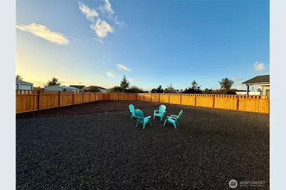 998 Alida Court SE, Ocean Shores, WA 98569 - Photo 10
