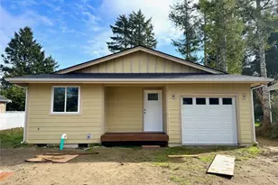 660 Itswoot Ave SE, Ocean Shores, WA 98569 - Photo 1