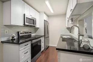 14200 NE 171st St, Woodinville, WA 98072 - Photo 12