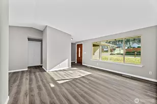 3157 SE Villa Carmel Dr, Port Orchard, WA 98366 - Photo 8