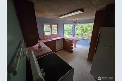 10415 Slater Avenue NE, Kirkland, WA 98033 - Photo 18