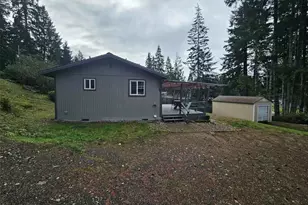 231 E Lakeview Dr, Grapeview, WA 98546 - Photo 4