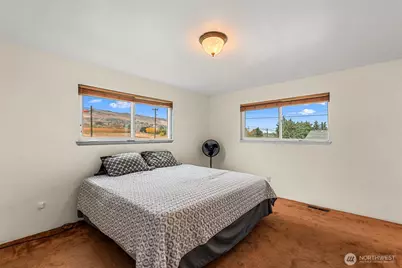 3010 NW Cascade Avenue, East Wenatchee, WA 98802 - Photo 12