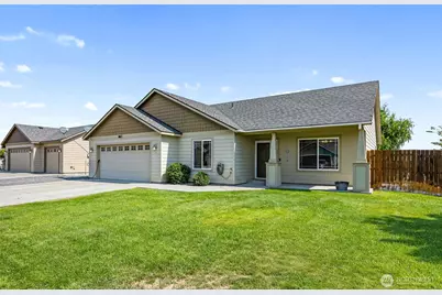 314 J Street SE, Ephrata, WA 98823 - Photo 2