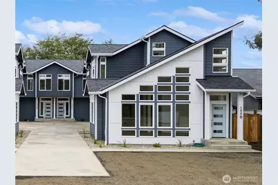 768 Point Brown Avenue SE #D, Ocean Shores, WA 98569 - Photo 2