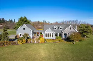 784 Windrose Dr, Coupeville, WA 98239 - Photo 1