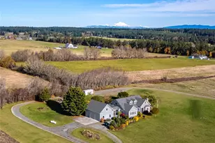 784 Windrose Dr, Coupeville, WA 98239 - Photo 8