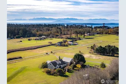 784 Windrose Drive, Coupeville, WA 98239 - Photo 6