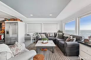 3151 Shoreline Dr, Camano Island, WA 98282 - Photo 10