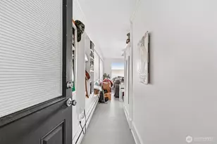 3151 Shoreline Dr, Camano Island, WA 98282 - Photo 4