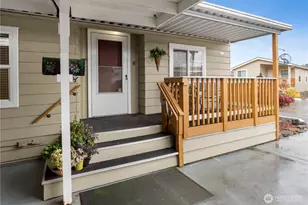 10524 63rd St Ct E, Puyallup, WA 98372 - Photo 2