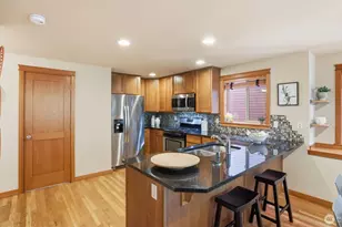 2342 44th Ave SW, Seattle, WA 98116 - Photo 10