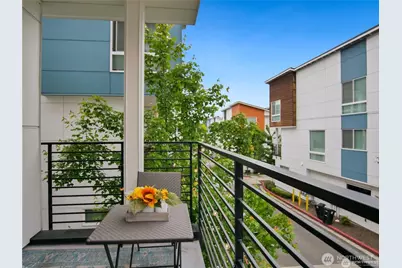 8545 22nd Place NE, Seattle, WA 98115 - Photo 16