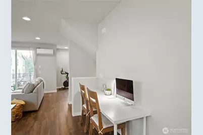 8545 22nd Place NE, Seattle, WA 98115 - Photo 12