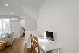 8545 22nd Pl NE, Seattle, WA 98115 - Photo 12