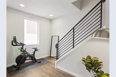 8545 22nd Place NE, Seattle, WA 98115 - Photo 18