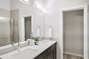 8545 22nd Pl NE, Seattle, WA 98115 - Photo 36