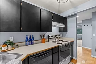 20156 Vikings Crest NE, Poulsbo, WA 98370 - Photo 16