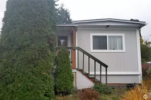 13320 Hwy 99, Everett, WA 98204 - Photo 1