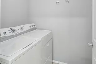 22751 SE 12th Ln, Sammamish, WA 98075 - Photo 14