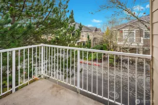 22751 SE 12th Ln, Sammamish, WA 98075 - Photo 14