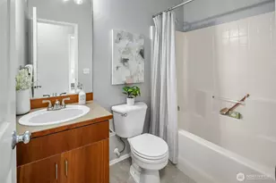 22751 SE 12th Ln, Sammamish, WA 98075 - Photo 20