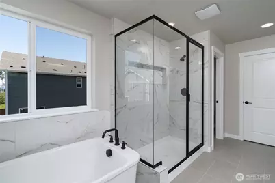 2421 SW Ridgeway Drive, Oak Harbor, WA 98277 - Photo 8