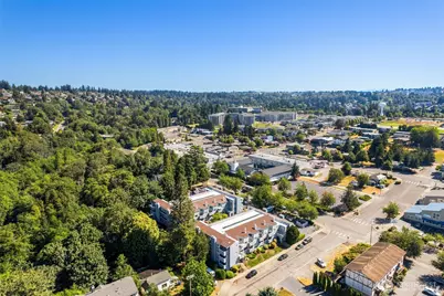 21937 7th Avenue S #213, Des Moines, WA 98198 - Photo 28