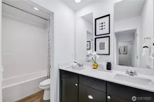 14501 204th Ave Ct E, Bonney Lake, WA 98391 - Photo 10