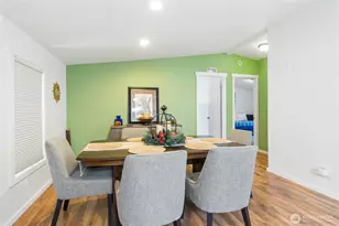 620 NE Saturn Ln, Bremerton, WA 98311 - Photo 12