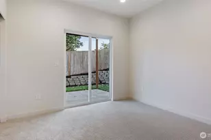 3205 19th St, Everett, WA 98201 - Photo 16