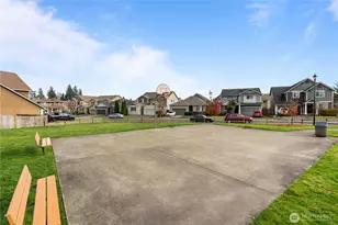 18412 18th Ave E, Spanaway, WA 98387 - Photo 32