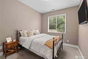 18412 18th Ave E, Spanaway, WA 98387 - Photo 14