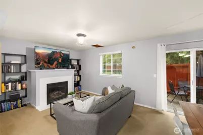 16015 123rd Avenue Ct E, Puyallup, WA 98374 - Photo 2