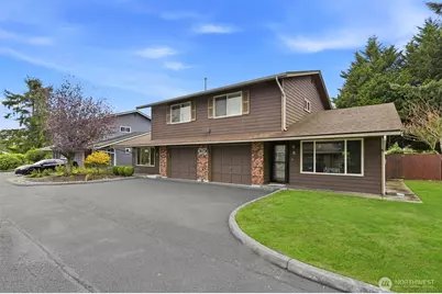 1721 Madison Street #F, Everett, WA 98203 - Photo 2